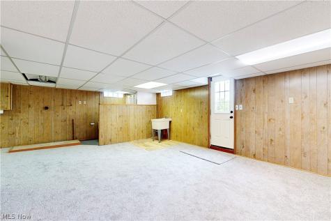 273 Lovers Lane Steubenville OH 43953