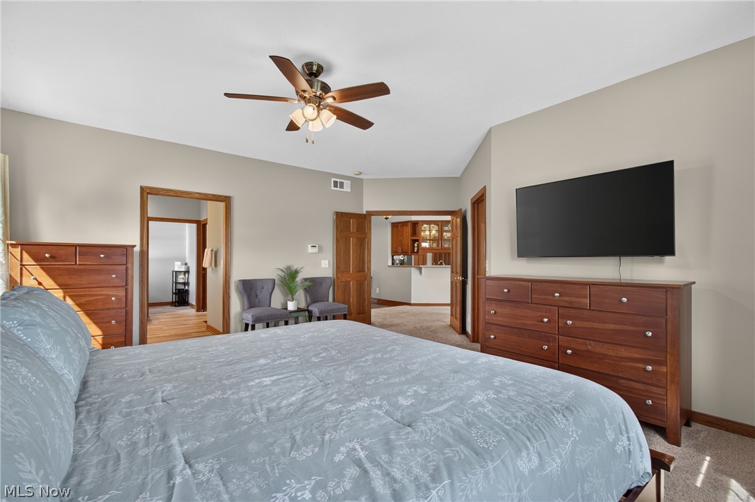 10890 Wolf Avenue NE Hartville OH 44632