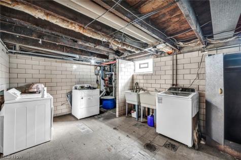 3380 Shepler Church Avenue SW Canton OH 44706