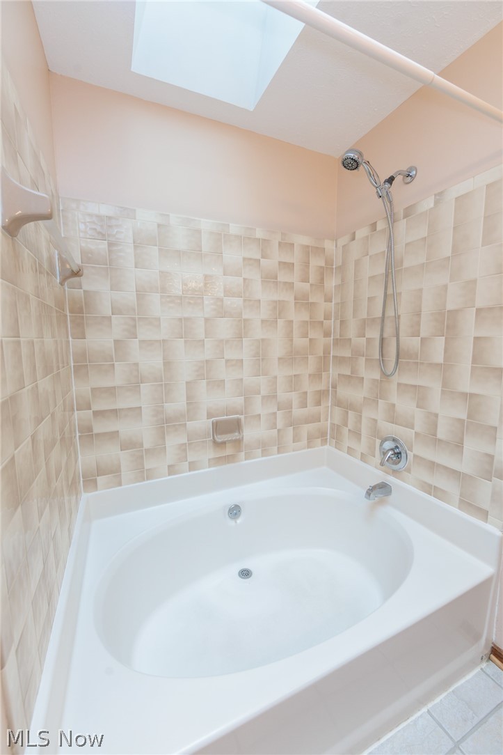 2810 Laurel Woods Boulevard Stow OH 44224