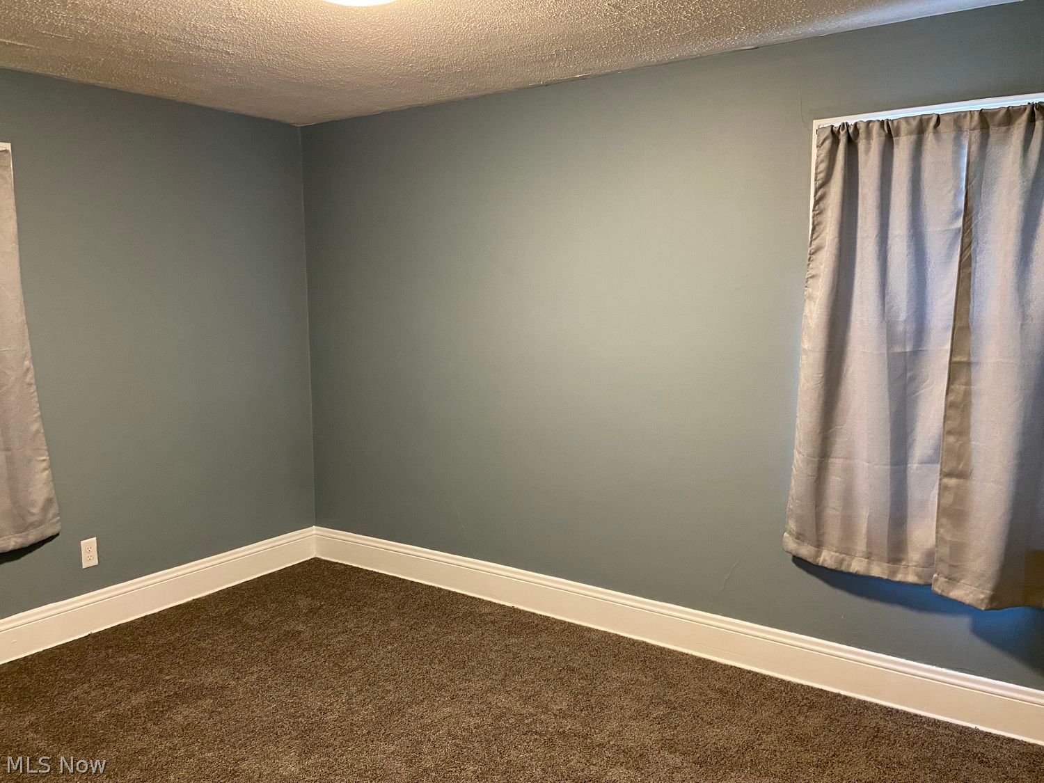 1319 Niagara Avenue Akron OH 44305