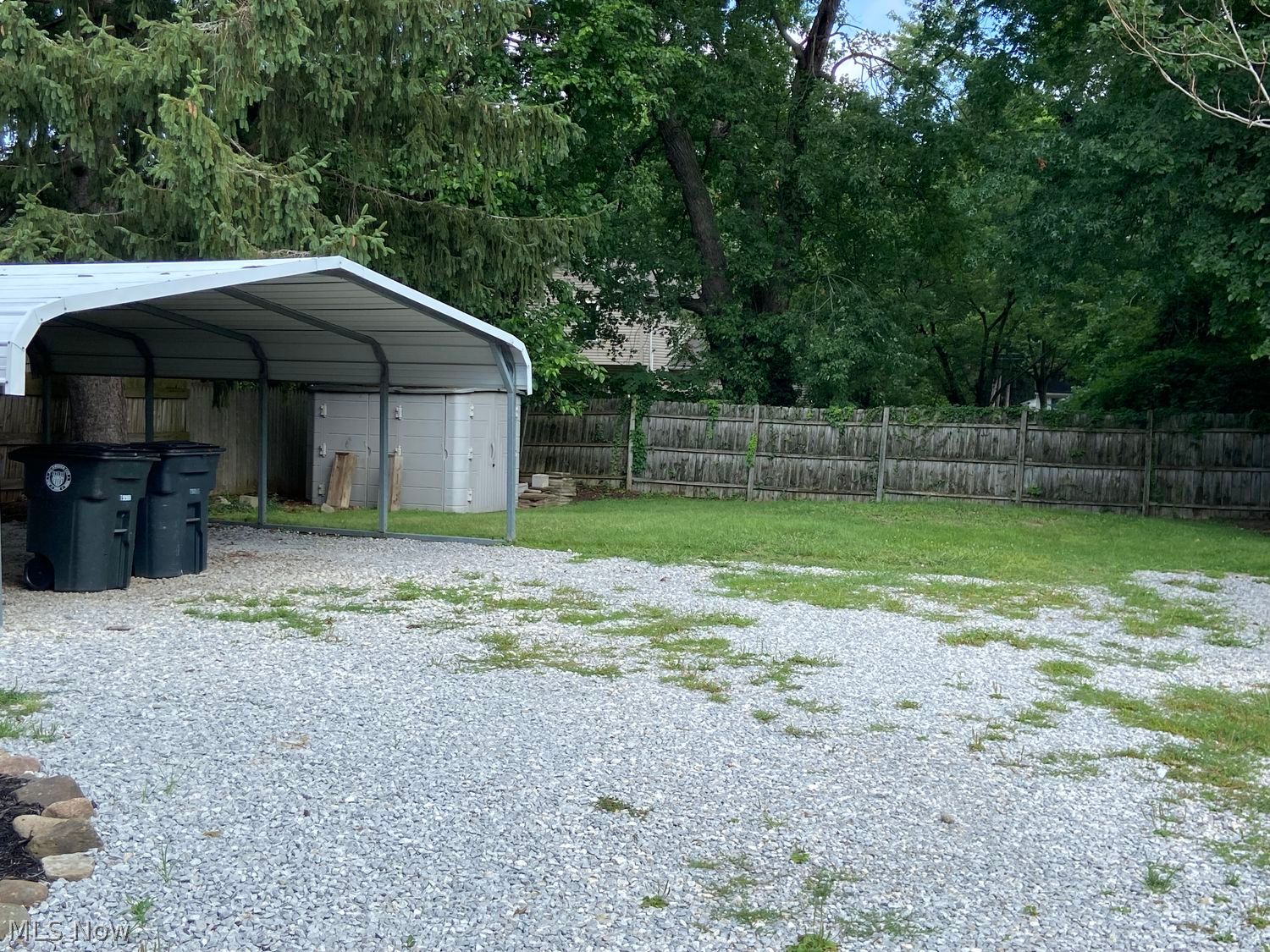 1319 Niagara Avenue Akron OH 44305