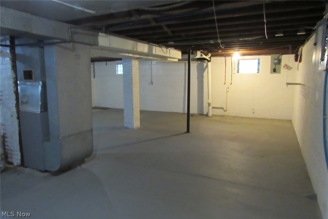 2042 W Prospect Road Ashtabula OH 44004