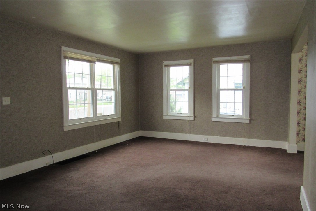 2042 W Prospect Road Ashtabula OH 44004