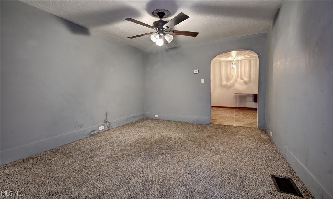 318 Bank Street Dennison OH 44621