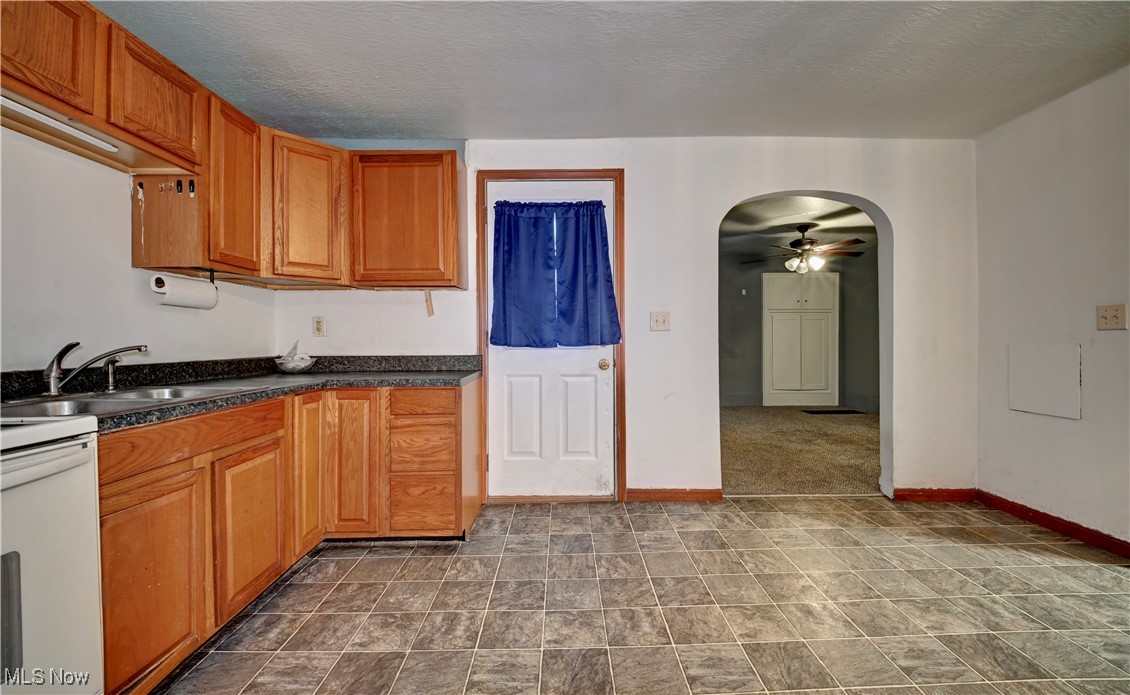318 Bank Street Dennison OH 44621