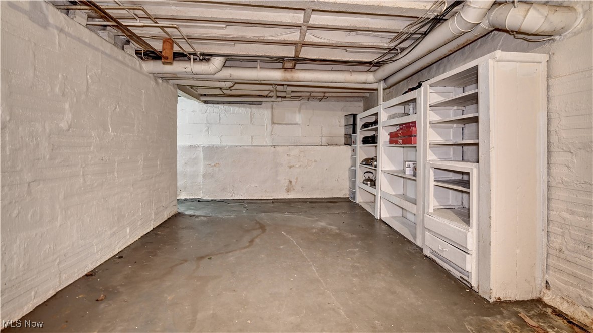 318 Bank Street Dennison OH 44621