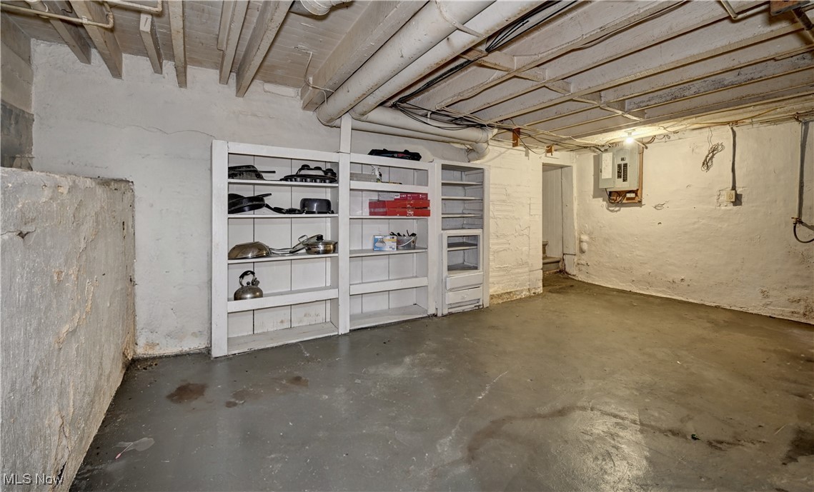318 Bank Street Dennison OH 44621