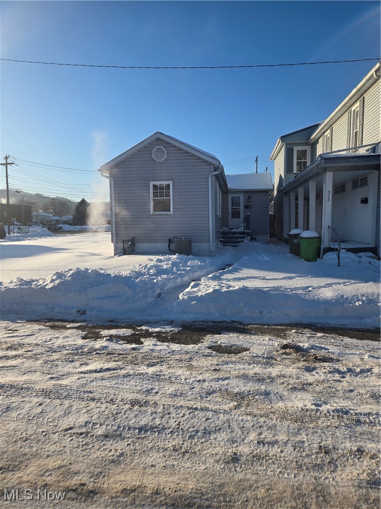 318 Bank Street Dennison OH 44621