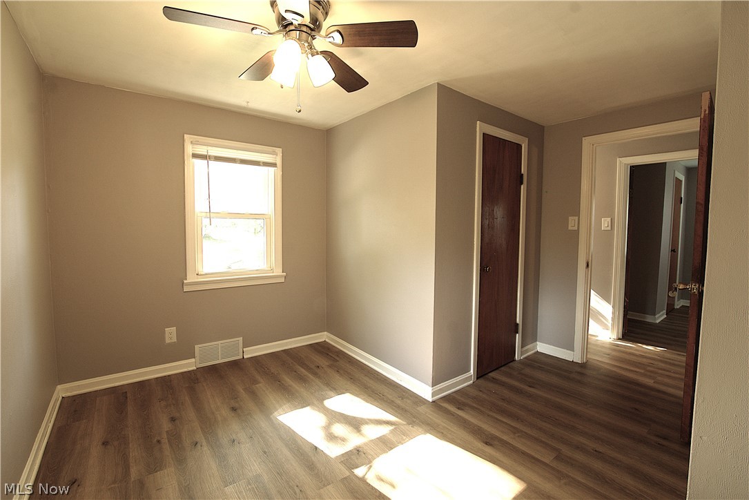 34 Kenmore Avenue Barberton OH 44203