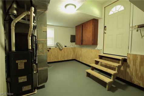34 Kenmore Avenue Barberton OH 44203