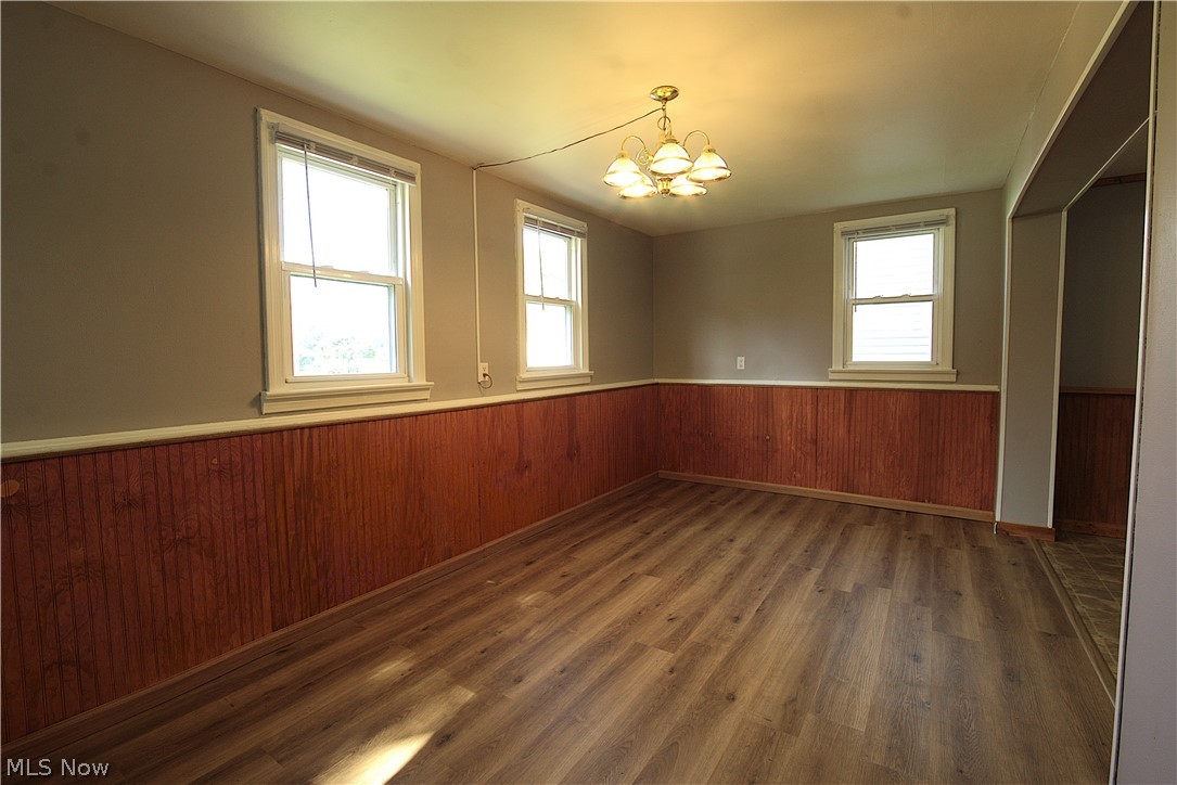 34 Kenmore Avenue Barberton OH 44203