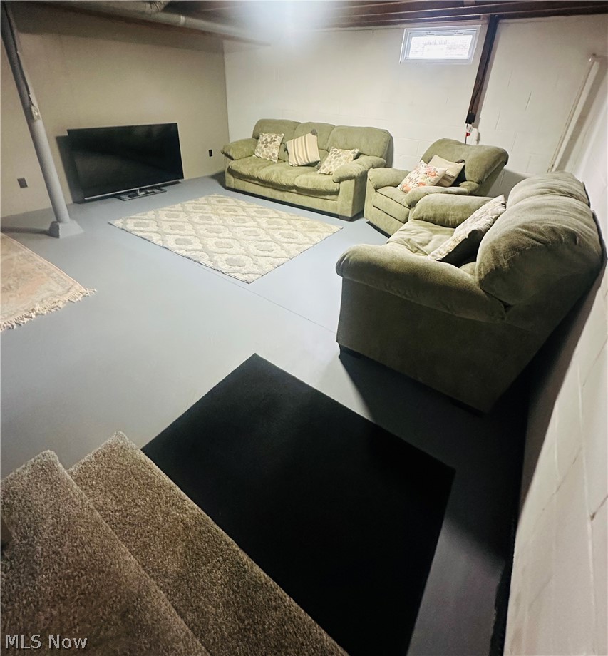 5966 Fairdale Drive Cambridge OH 43725