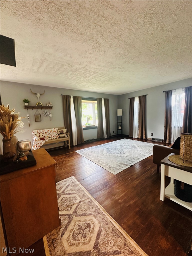 5966 Fairdale Drive Cambridge OH 43725