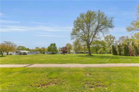 17 Trolleyview Lane Olmsted Twp OH 44138