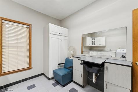 678 Wall Road Wadsworth OH 44281