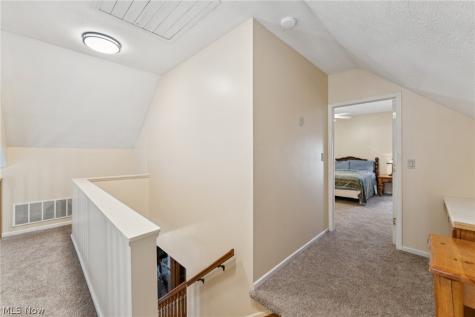 678 Wall Road Wadsworth OH 44281