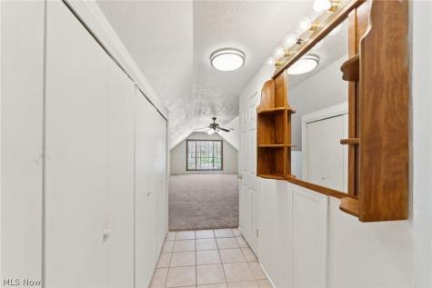 678 Wall Road Wadsworth OH 44281