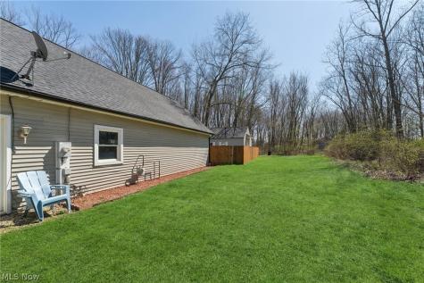 678 Wall Road Wadsworth OH 44281