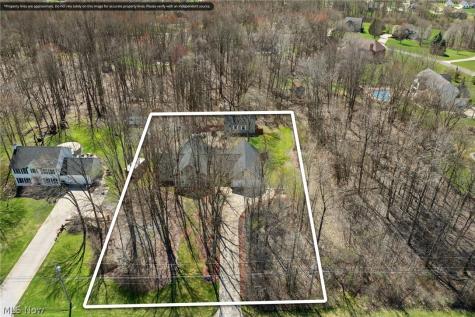 678 Wall Road Wadsworth OH 44281