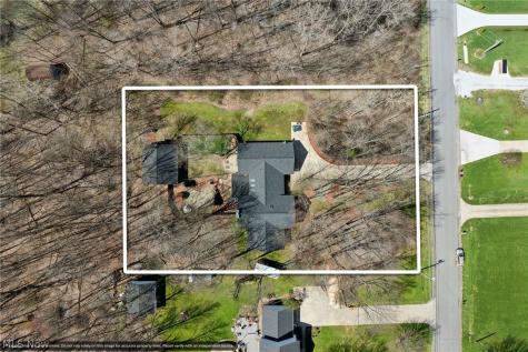 678 Wall Road Wadsworth OH 44281