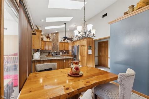 678 Wall Road Wadsworth OH 44281