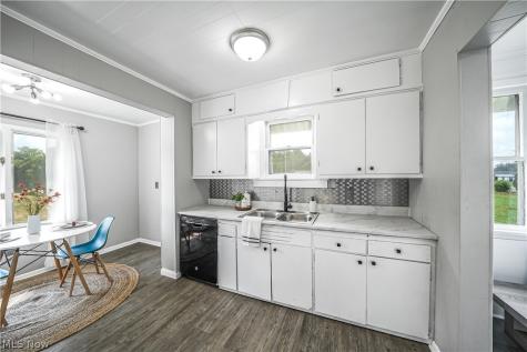 11480 Aebi Avenue NE Alliance OH 44601