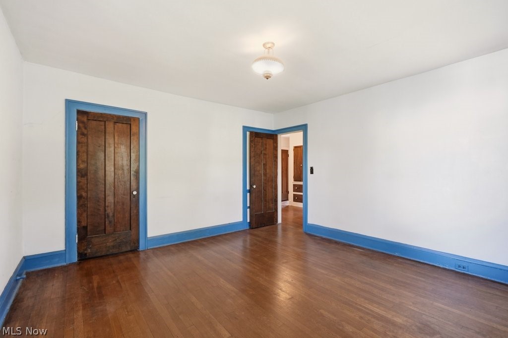 2745 Derbyshire Road Cleveland Heights OH 44106