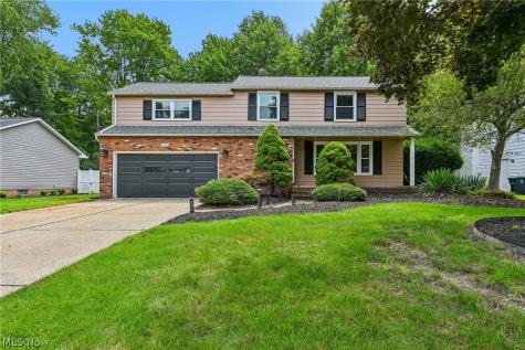 5268 Hickory Drive Lyndhurst OH 44124