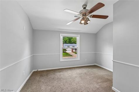 5268 Hickory Drive Lyndhurst OH 44124