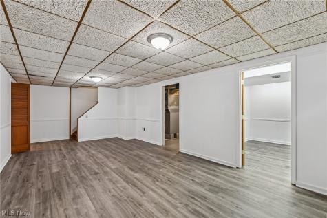 5268 Hickory Drive Lyndhurst OH 44124
