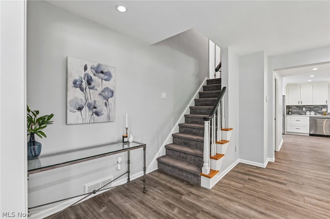 5268 Hickory Drive Lyndhurst OH 44124