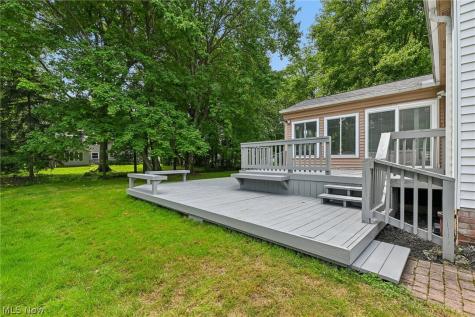 5268 Hickory Drive Lyndhurst OH 44124