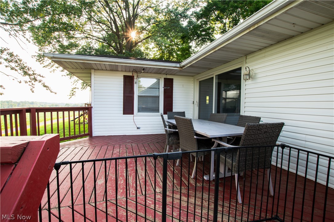 1757 Pleasant Valley Road NE New Philadelphia OH 44663