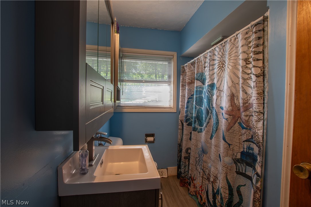 1757 Pleasant Valley Road NE New Philadelphia OH 44663