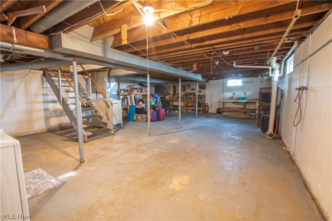 1757 Pleasant Valley Road NE New Philadelphia OH 44663