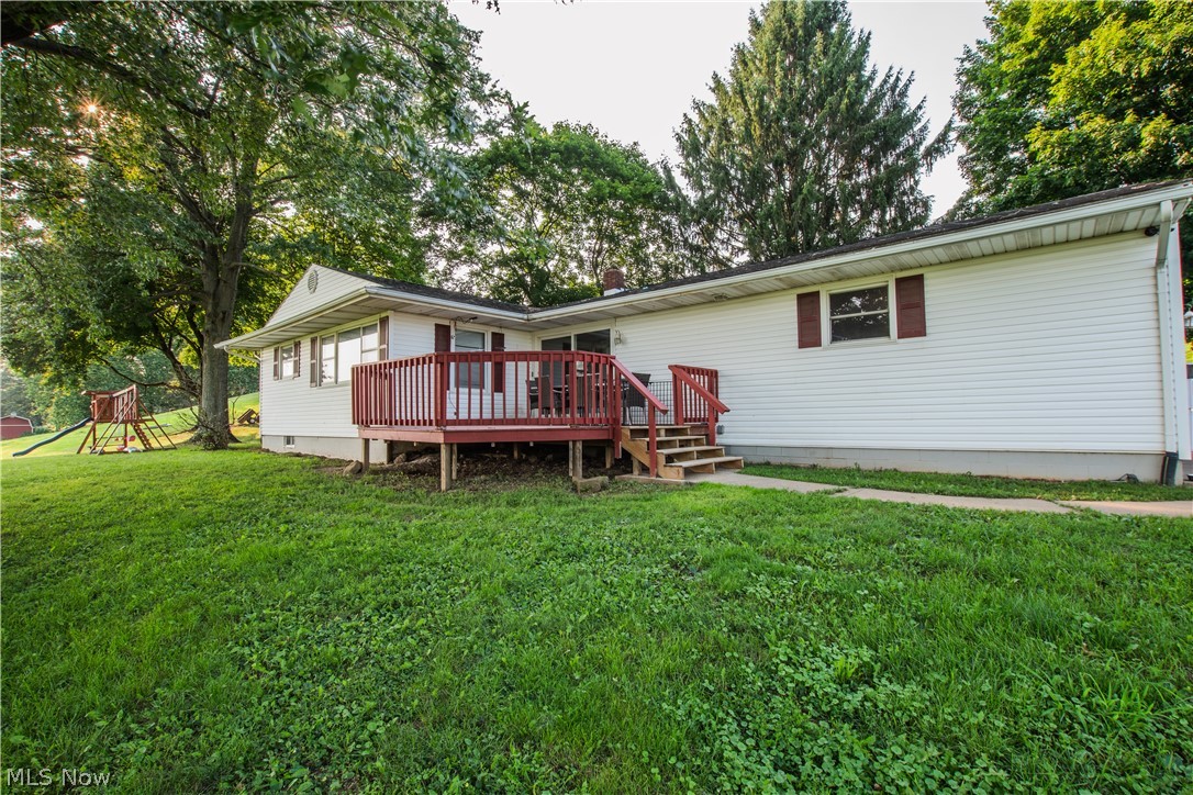 1757 Pleasant Valley Road NE New Philadelphia OH 44663