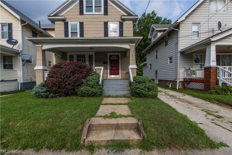 273 S Portage Path Akron OH 44302