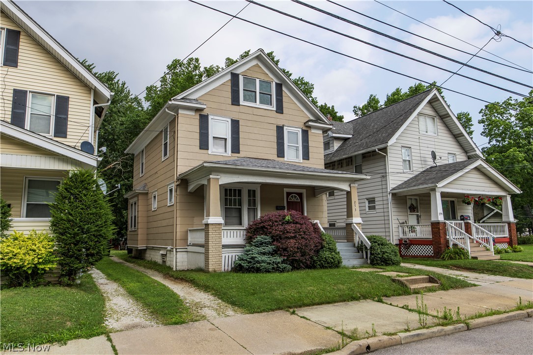 273 S Portage Path Akron OH 44302