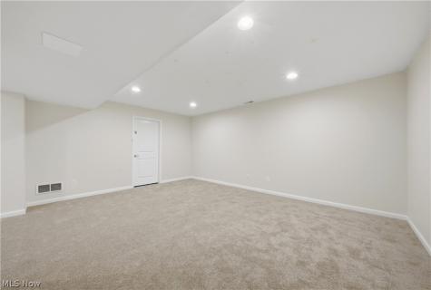 4418 Chevron Circle SW Massillon OH 44646