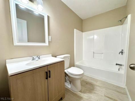2193 33rd Street E Cleveland OH 44115