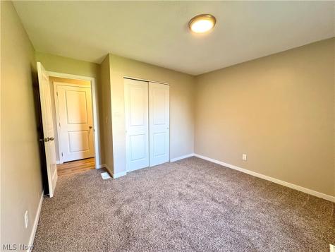 2193 33rd Street E Cleveland OH 44115