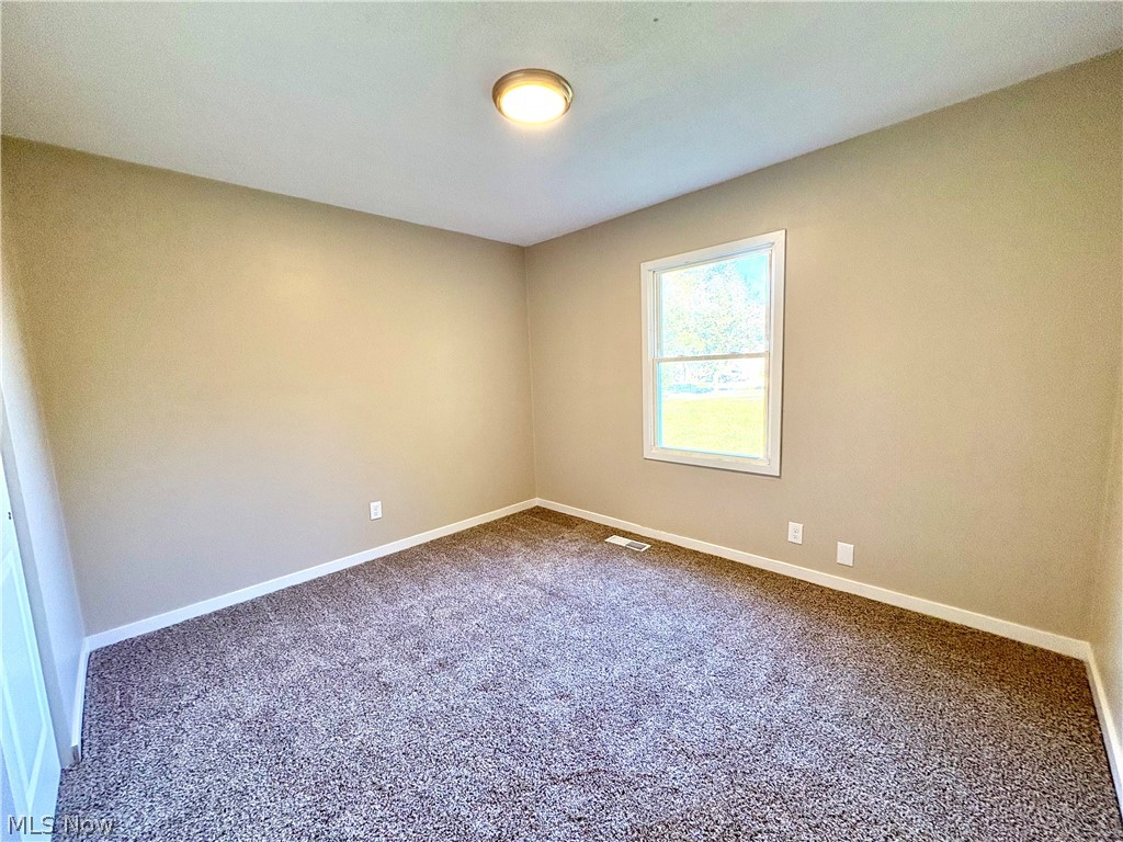 2193 33rd Street E Cleveland OH 44115