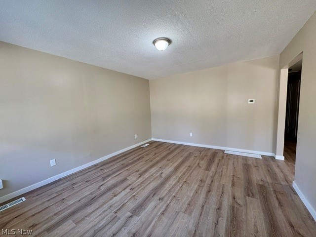 2193 33rd Street E Cleveland OH 44115