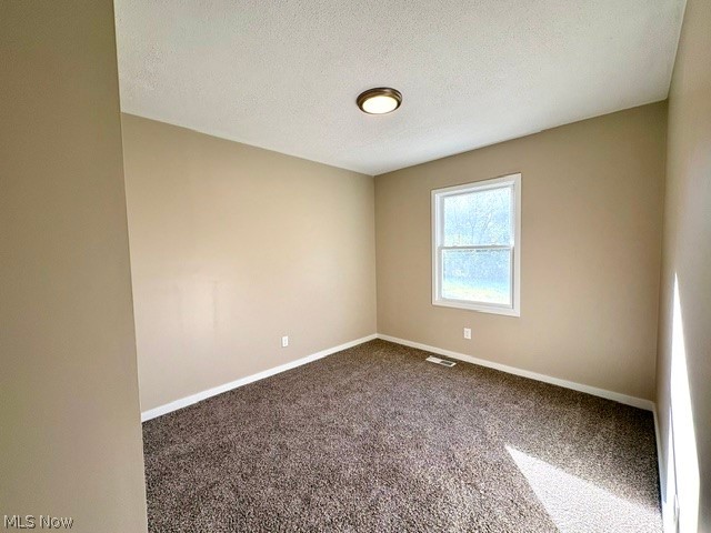 2193 33rd Street E Cleveland OH 44115