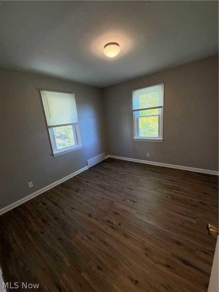 1722 Saint Elmo Avenue NE Canton OH 44705