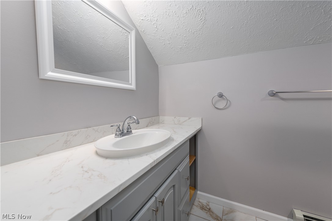145 State Road Hinckley OH 44233