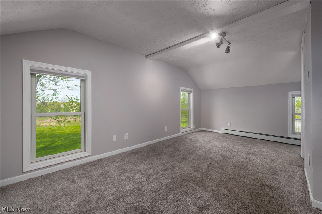 145 State Road Hinckley OH 44233