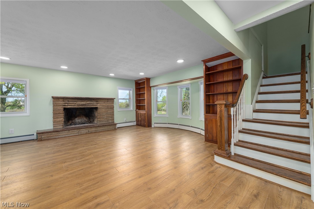 145 State Road Hinckley OH 44233