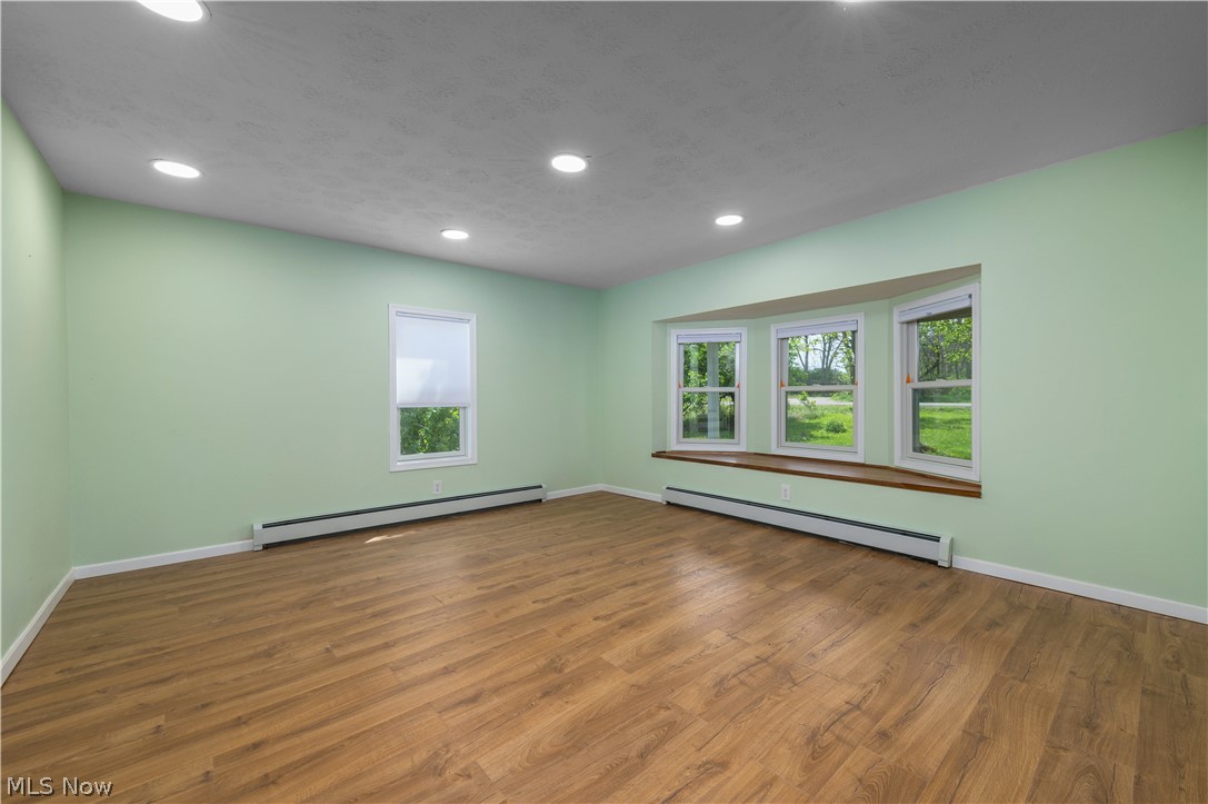 145 State Road Hinckley OH 44233